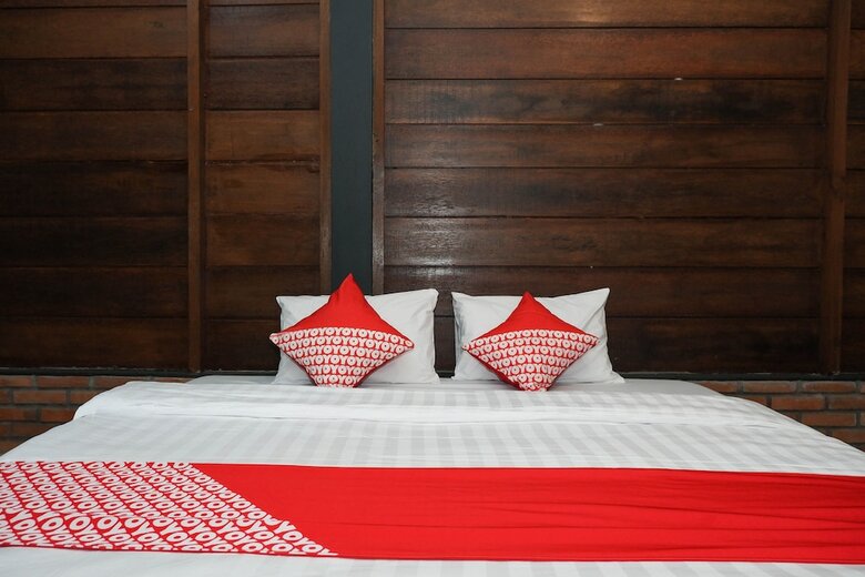 Hostal Oyo 550 Kebon Krapyak Cottage