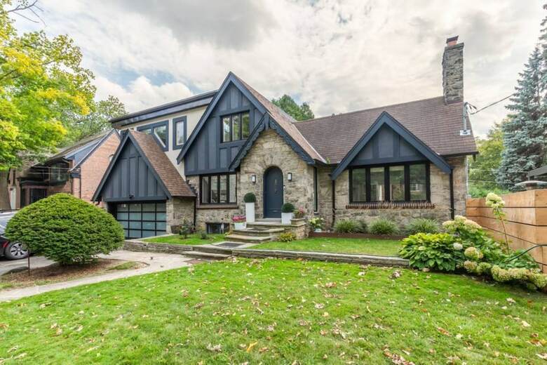 Designer Luxury 5 Bedroom Family Home