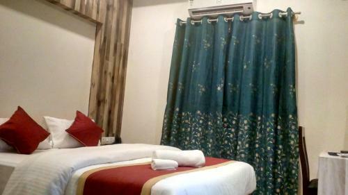 Lodge Galaxy Inn