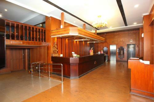 Hotel Trichur Towers