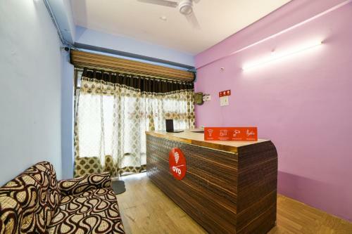 Hotel Oyo 17316 Radika Residency