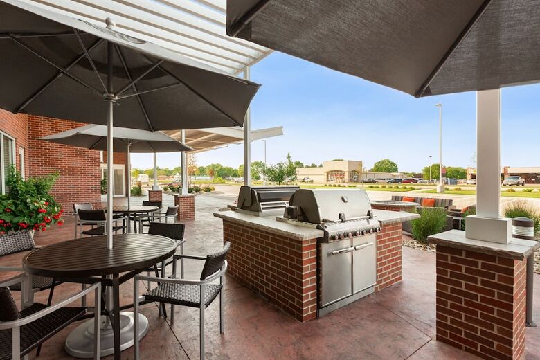 Aparthotel Towneplace Suites By Marriott Cedar Rapids Marion
