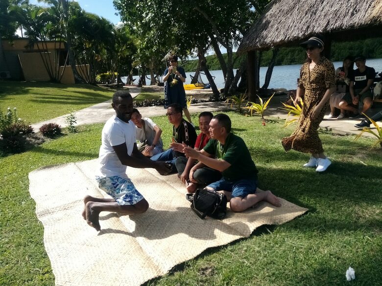 Hotel Qoqo Island Resort