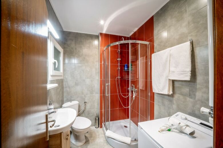 Apartamentos Corona Deluxe Apt (Must)