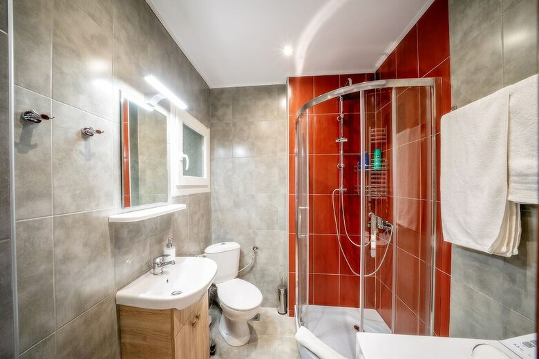 Apartamentos Corona Deluxe Apt (Must)