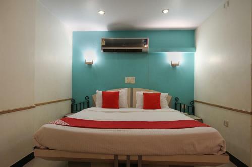Oyo 23182 Hotel Dhammanagi Comforts