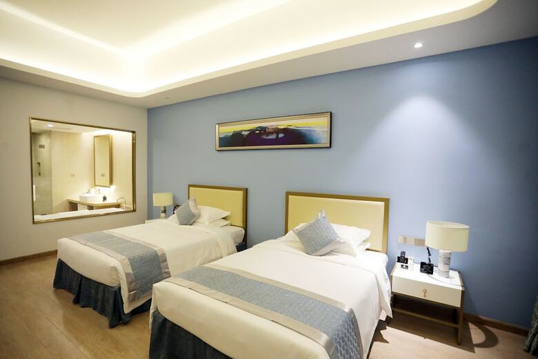 Love In Landscape Sea View Hotel