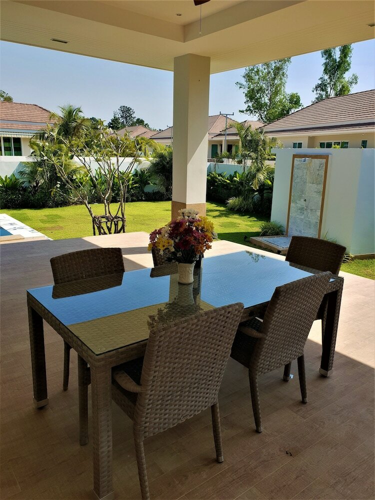 Villa de Veluwe At Hua Hin