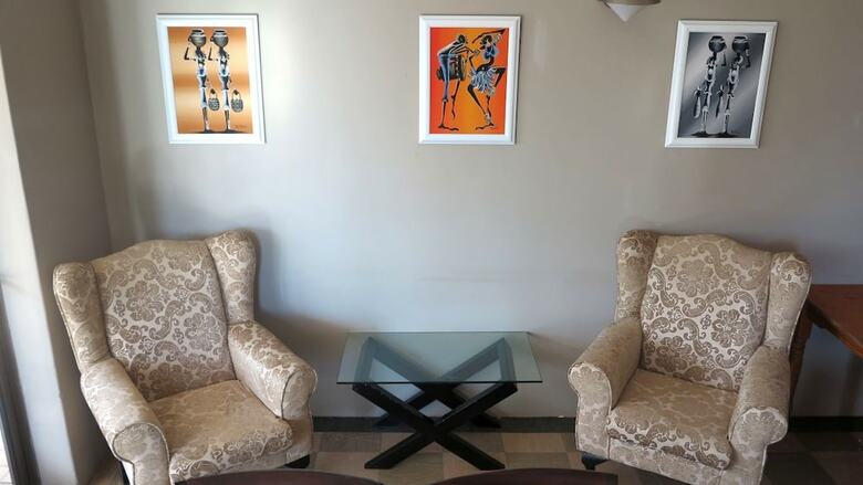 Hostal Umgwezi Lodge And Backpackers
