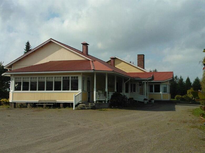 Hotel Majatalo My�t�tuuli