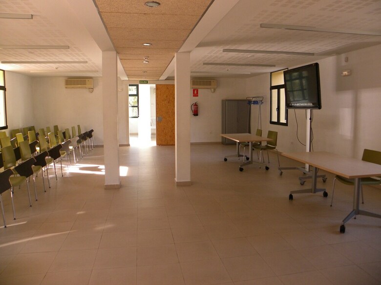 Hostal Albergue Juvenil El Valle