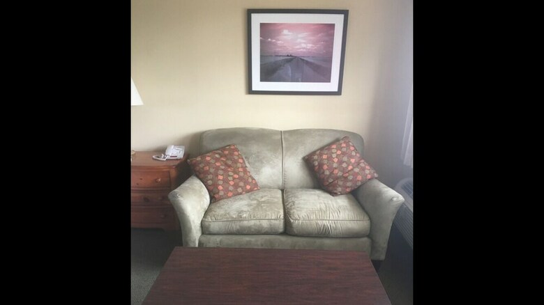 Aparthotel Ambassador Inn And Suites