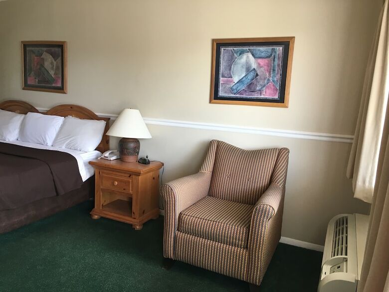 Aparthotel Ambassador Inn And Suites