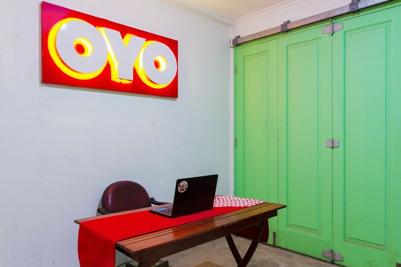 Hotel Oyo 502 Wisma Bukti