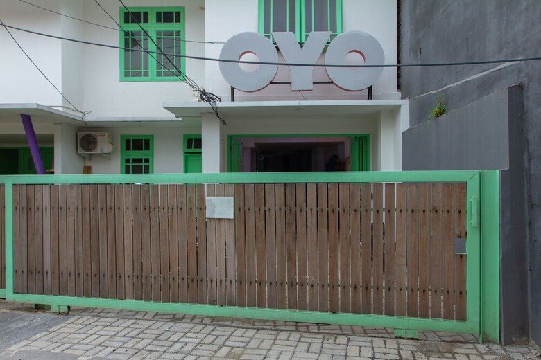 Hotel Oyo 502 Wisma Bukti