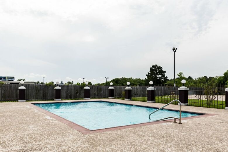 Suburban Extended Stay Hotel