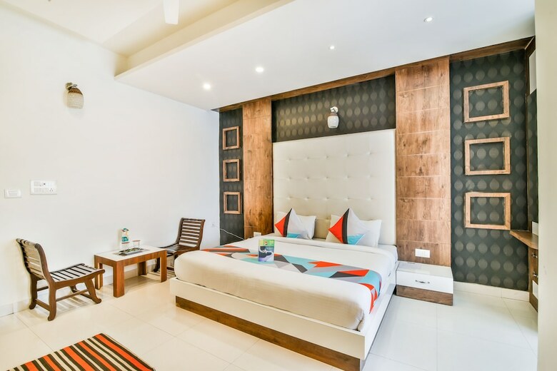 Hotel Fabexpress Behl Regency