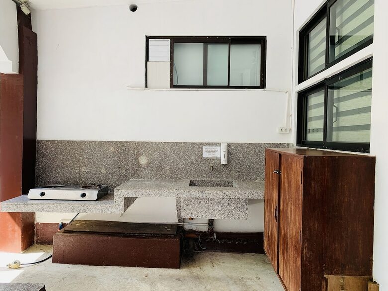 Hotel G Beach Resort And Restobar