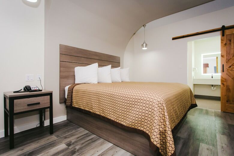 Motel Palace Inn- Louetta