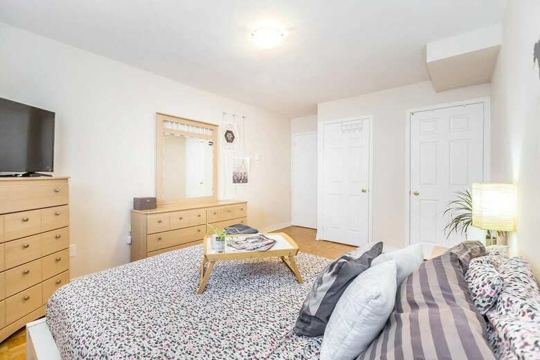 Apartamentos Downtown, Posh Penthouse, Walk Score 95