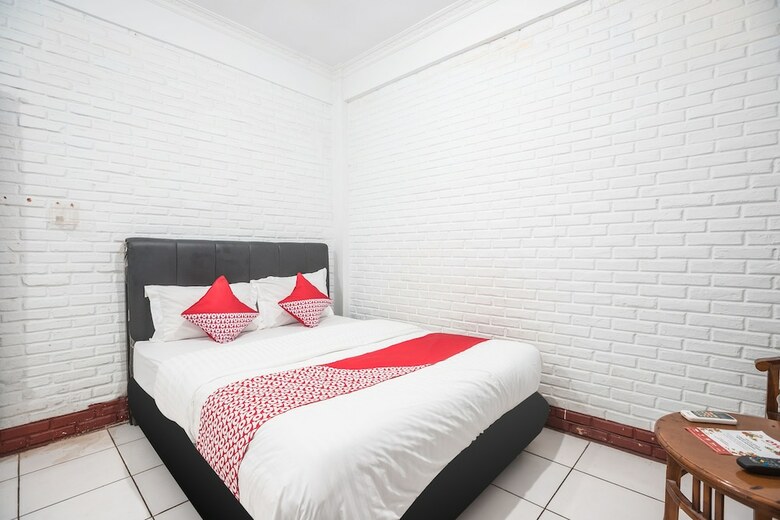 Hotel Oyo 580 Losmen Cikuda