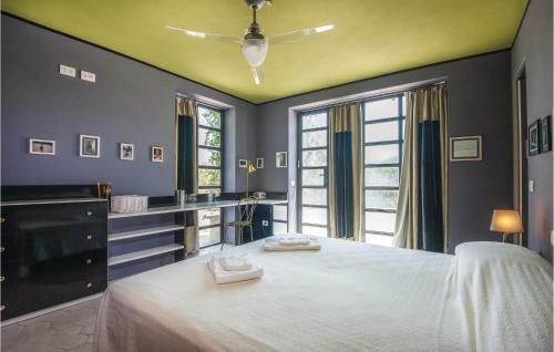 Seven-bedroom Holiday Home In Perugia