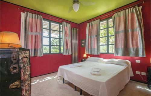 Seven-bedroom Holiday Home In Perugia