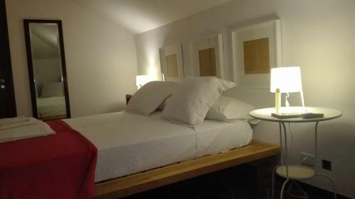 Hostal Porta Aurea
