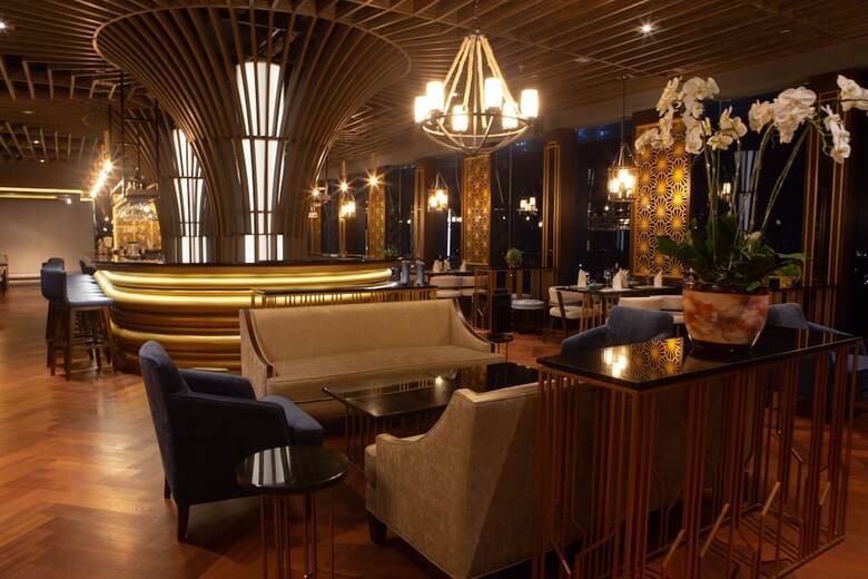 Avenzel Hotel & Convention Cibubur