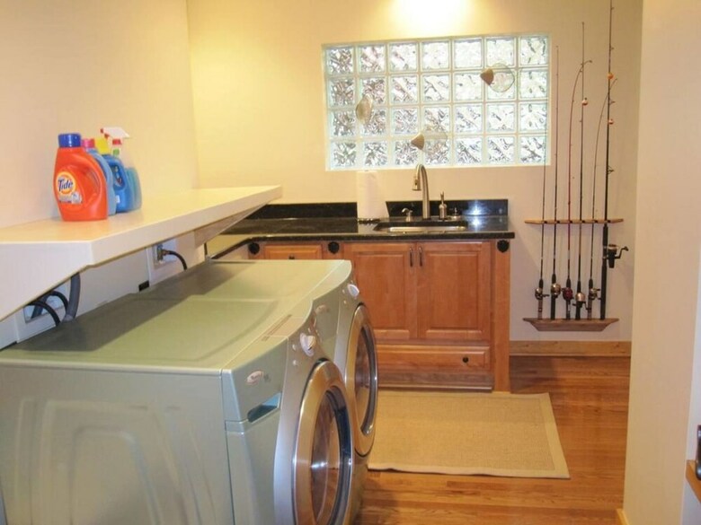 Whipkins Cove Beautiful 3 Bd Lakefront Getaway