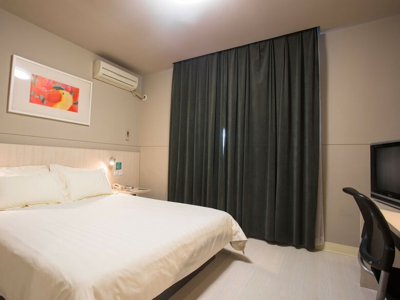 Hotel Jinjiang Inn Changchun Train Station North Square