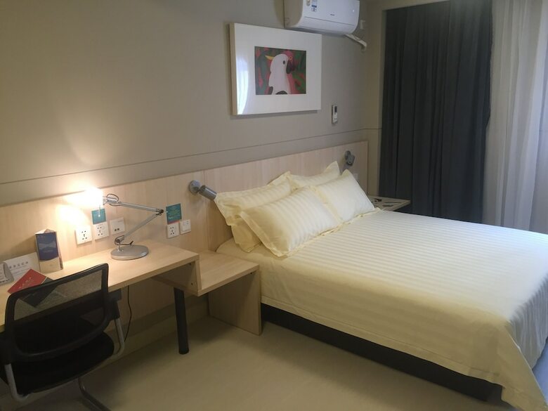 Hotel Jinjiang Inn Changchun Train Station North Square