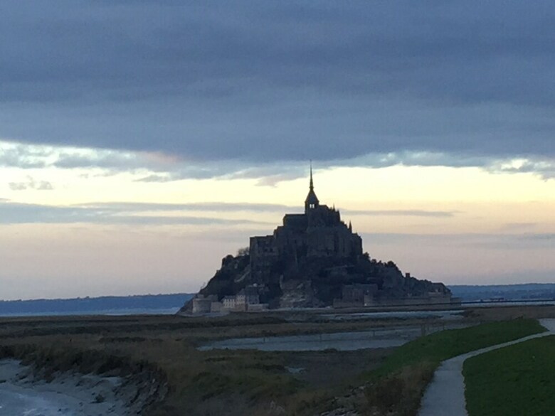 Hotel Aux Couleurs de La Baie