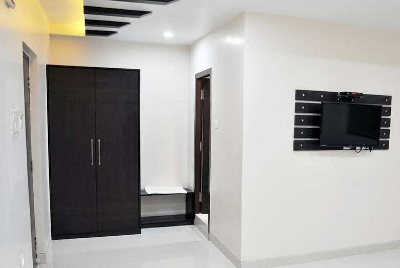 Hotel Savera Holiday Home