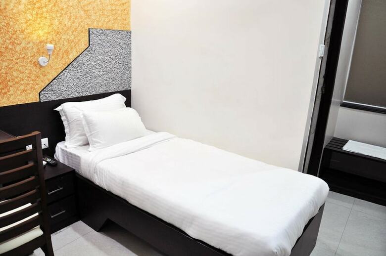 Hotel Savera Holiday Home