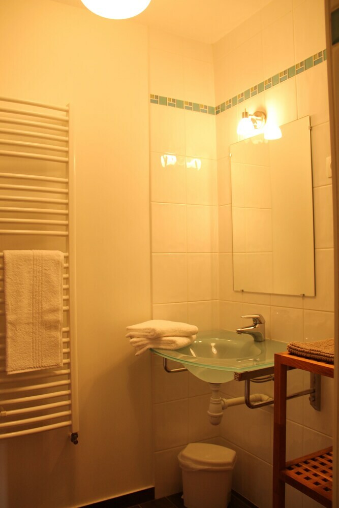 Proche Puy Du Fou - Roches Blanches