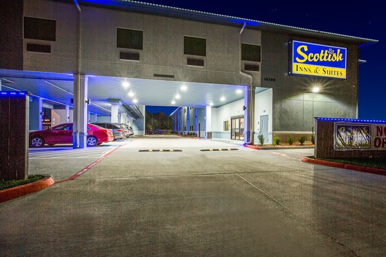 Hotel Scottish Inn & Suites