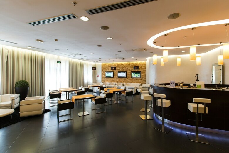 Mira Hotel