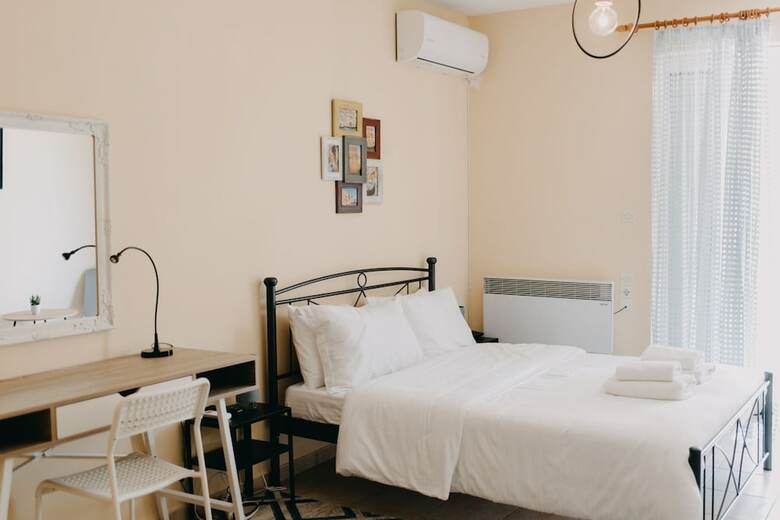 Apartamentos Best House Nirvana Patra