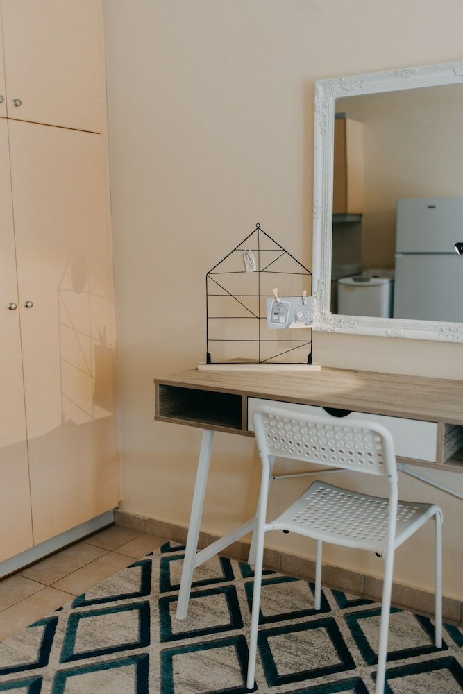 Apartamentos Best House Nirvana Patra