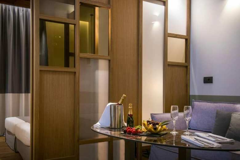 Aparthotel Petousis Hotel & Suites