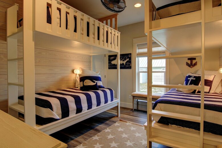 Cinnamon Shore- Seaside Dream 157 Se
