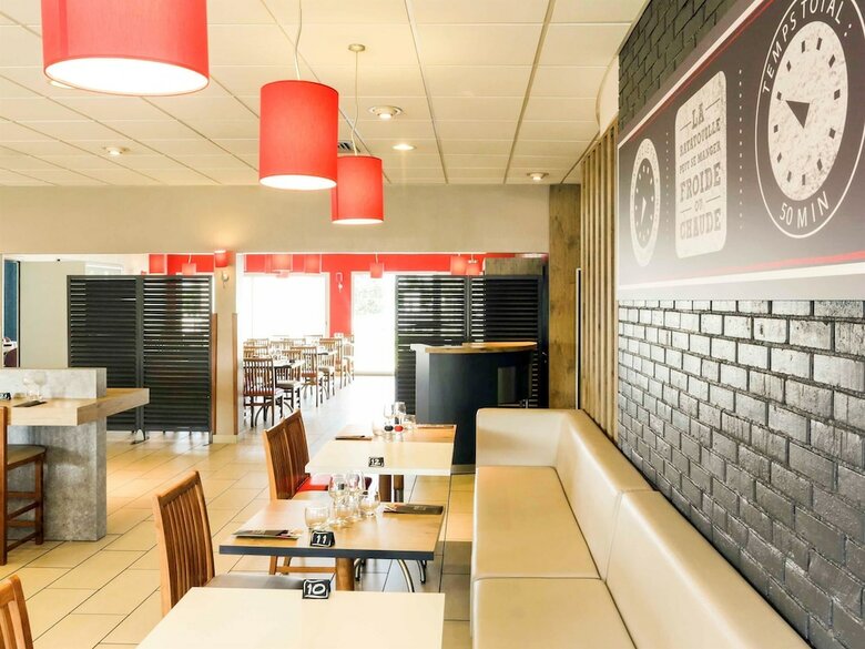 Hotel Ibis Laval Le Relais D'armor