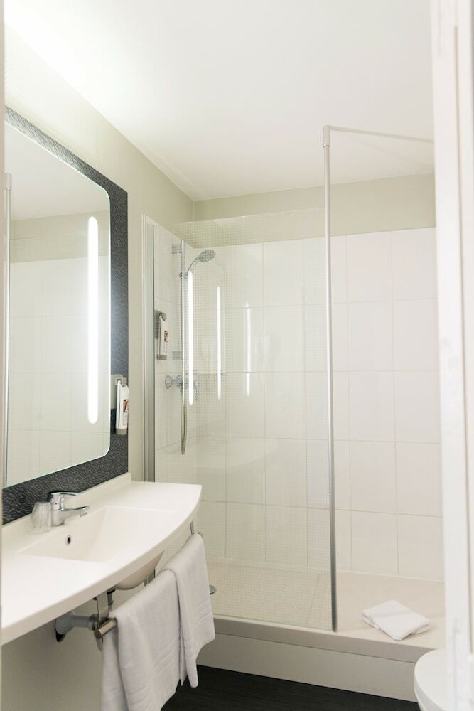 Hotel Ibis Laval Le Relais D'armor