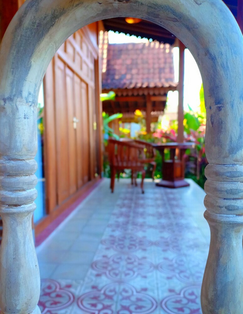 Bed & Breakfast The Amrta Borobudur