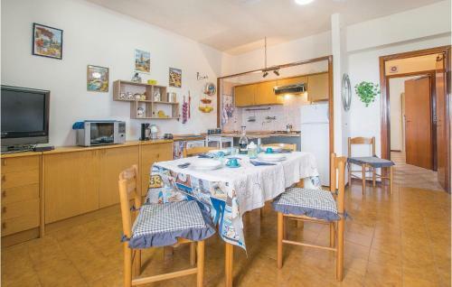 Two-bedroom Apartment In Manfredonia