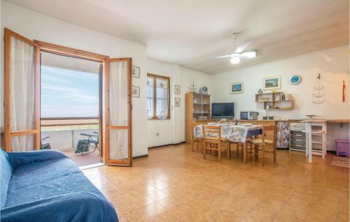 Two-bedroom Apartment In Manfredonia