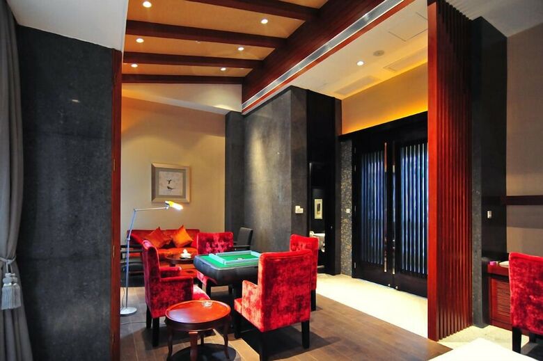 Green Lake Hot Spring Hotel