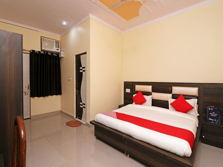 Oyo 16362 Hotel Ashiyana