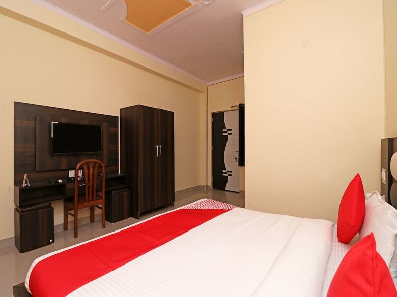 Oyo 16362 Hotel Ashiyana